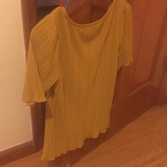 Ann Taylor Factory blouse size xs - Picture 3 of 3